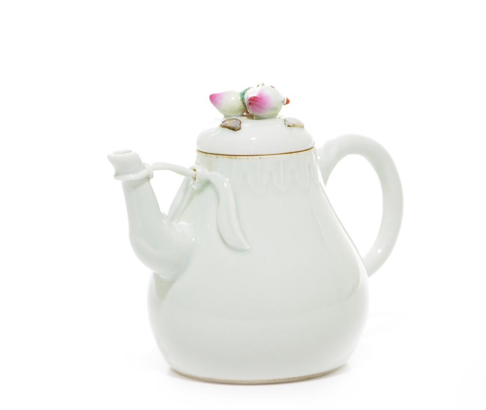 A Fine Chinese Famille Rose Teapot (1 of 7)