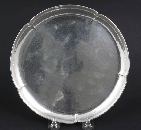 Sterling Hand Wrought Dish: Sterling hand wrought dish, marked "Sterling Hand Wrought at the Kalo Shops Chicago and New York, E 187," 7 3/4"dia, 7.7 troy oz t.w. Good condition.