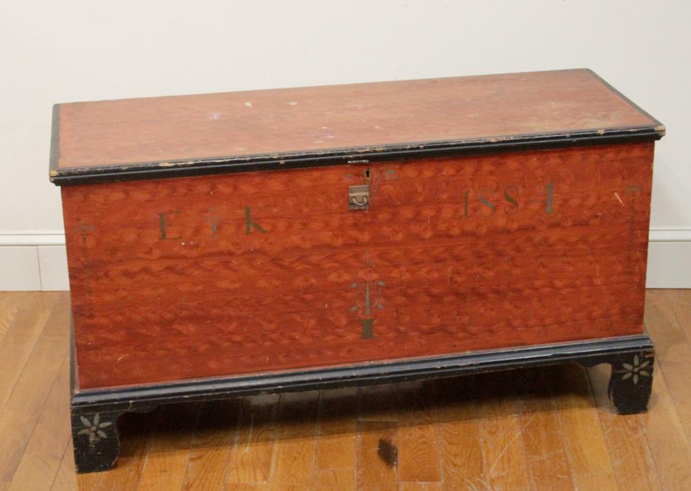 Early Massachusetts Lift Top Blanket Chest (1 of 11)