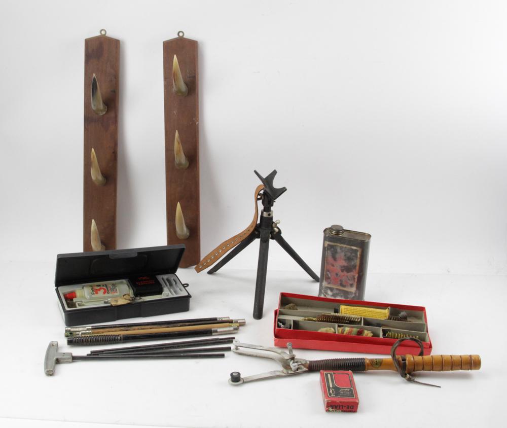 Shotgun Accessories Box Lot: Shotgun accessories box lot. Provenance: West Palm Beach, Florida estate.