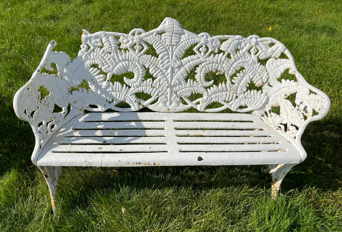 Antique Cast Iron Bench (1 of 3)