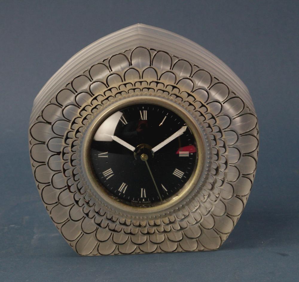 R. Lalique France Arched Frosted Clock: R. Lalique France arched frosted clock. Good condition. Provenance: Toronto, Canada collection.