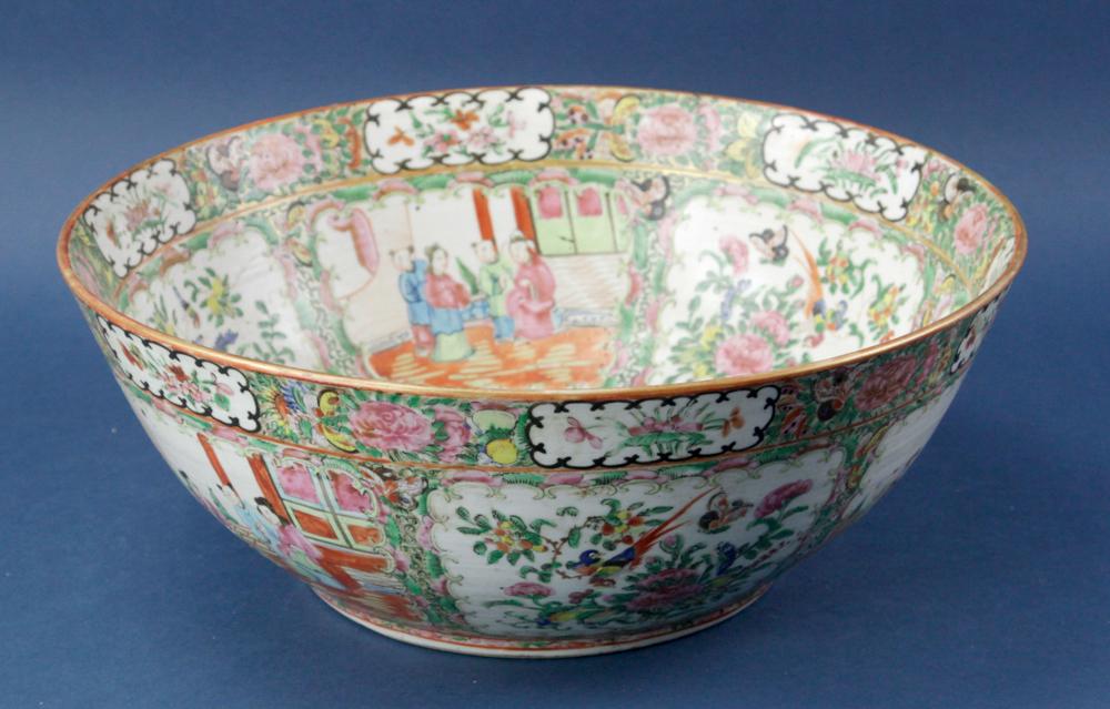 18th/19thC Chinese Export Bowl (1 of 6)