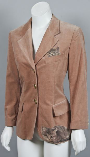Moschino Velvet Cat Blazer: Cheap and Chic by Moschino pale pink blazer with cat detail, size 12. Good condition.