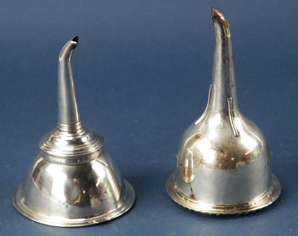 Early English Silver Wine Funnel, Plated Funnel: Early English silver wine funnel with plated wine funnel. Approximately 3.1 troy oz TW.