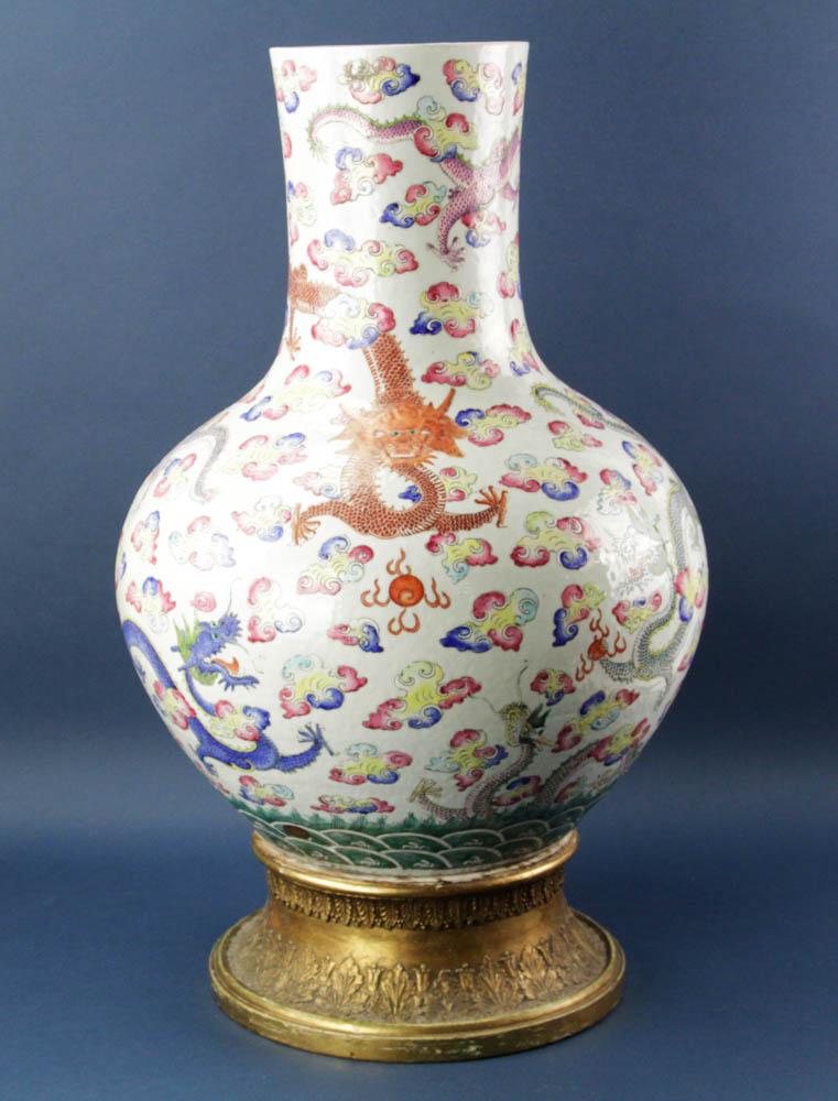 19thC Chinese Bulb Vase (1 of 9)