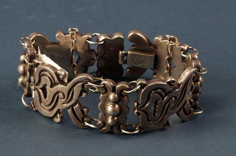 Vintage Mexican Taxco Sterling Bracelet (1 of 5)