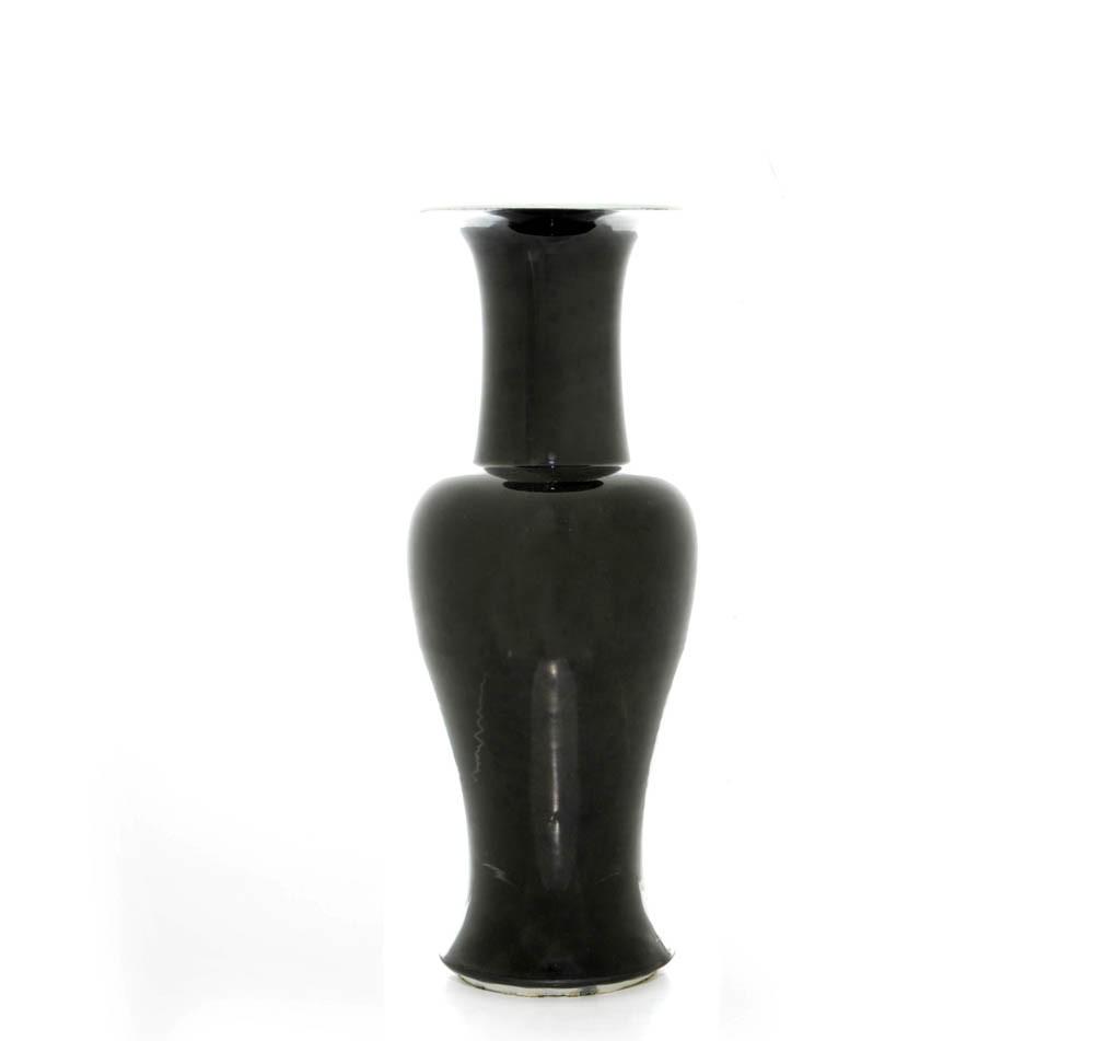 Large Mirror-Black Yen-Yen Vase (1 of 3)