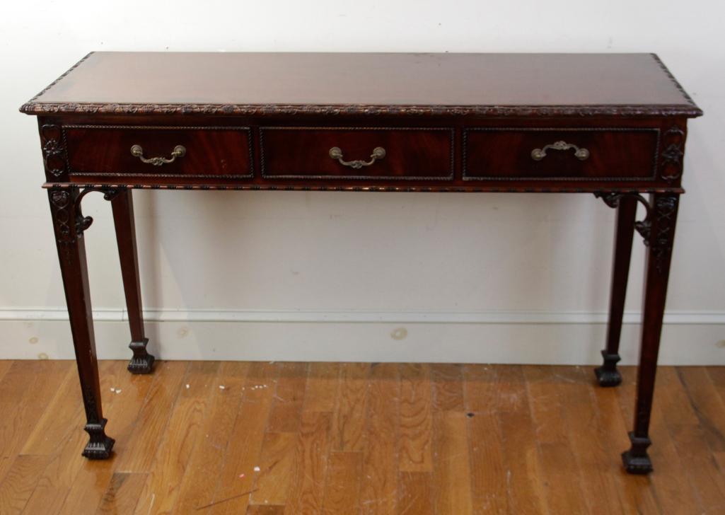 Chippendale Style Mahogany Hall Table (1 of 1)