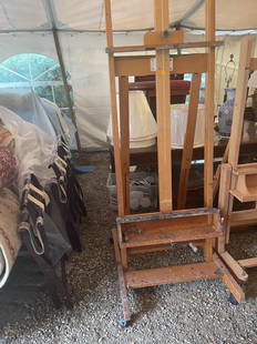 Artist Easel Used by The Late Raymond Han of NY: Artist's easel used by the late Raymond Han of New York City, 96" x 28".