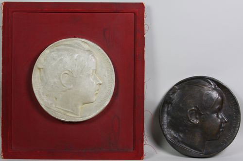 CA Harley Bronze and Plaster Plaques: CA Harley bronze and plaster plaques of Gertrude Gray Gables, 8 1/4"dia each. Good condition.