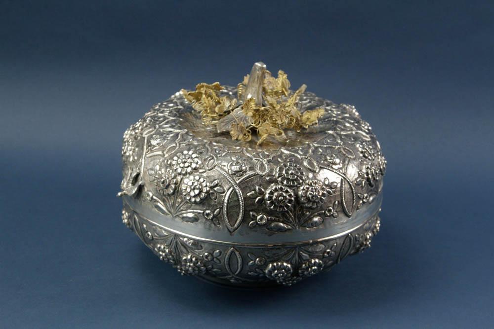 Exceptional Sterling Covered Embossed Box (1 of 5)