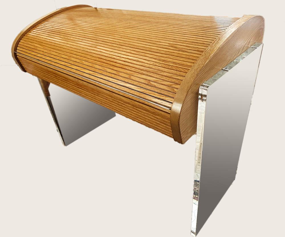 Vladimir Kagan Tambour Desk: Vladimir Kagan tambour desk, 35" x 41 3/4" x 24". Provenance: The Villages, Florida collection.