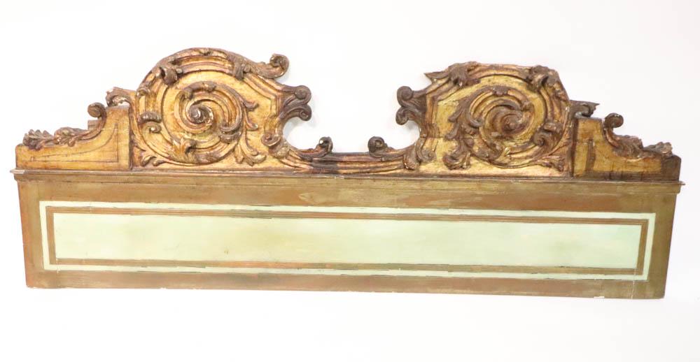 18thC Italian Giltwood Crest or Headboard (1 of 4)