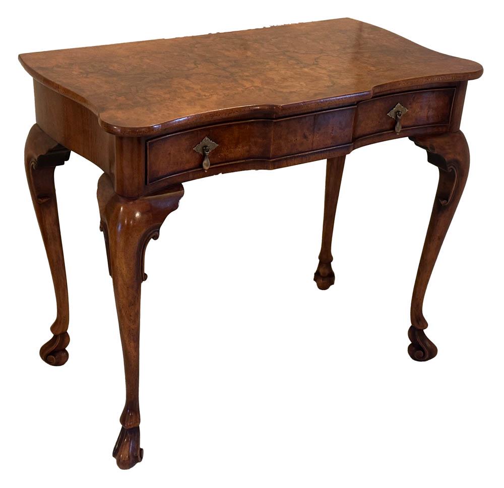 Chippendale-Style Burlwood Single-Drawer Stand (1 of 3)