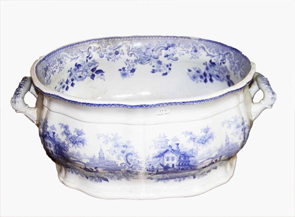 Ironstone Footbath, Gondola Pattern Transfer (1 of 7)