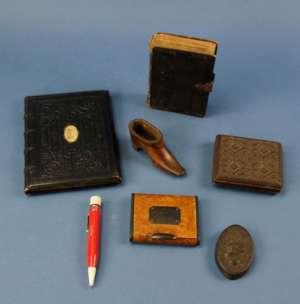 Shoe Box, Card Case, Daguerreotype, Weight, Pen (1 of 19)