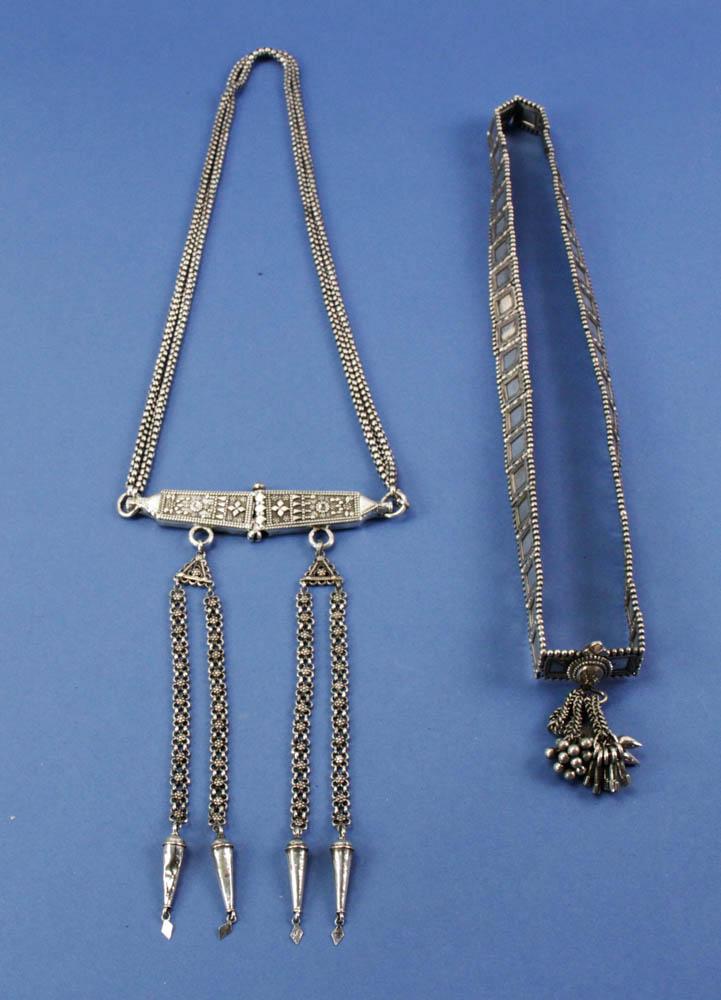 Silver Belt and Silver Necklace (1 of 7)