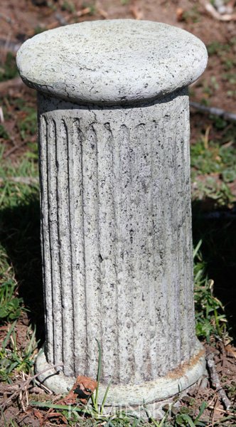Small Ionic Column