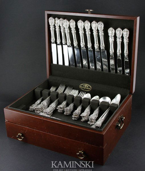 Set of Sterling Flatware: Set of sterling silver flatware, 'Francis 1st' pattern, Reed & Barton, to include 9 dinner forks, 5 luncheon forks, 12 salad forks, 12 teaspoons, 6 soup spoons, 8 iced tea spoons, 2 serving spoons, 2