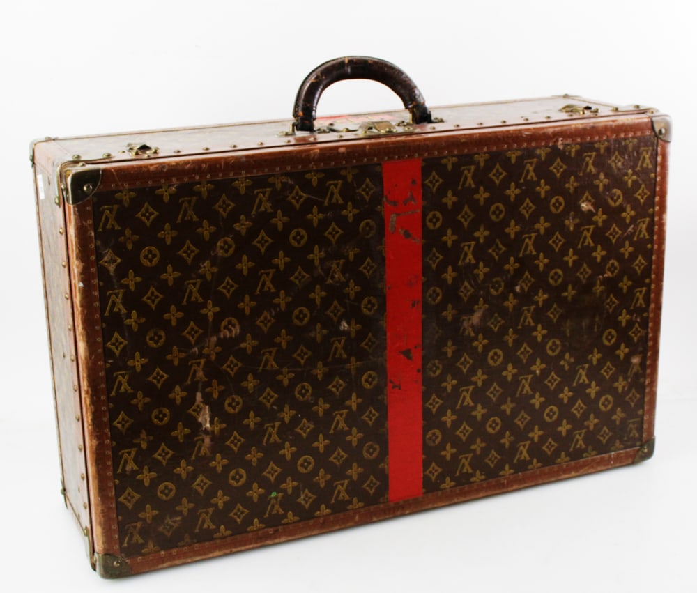 Vintage Louis Vuitton Suitcase (1 of 13)