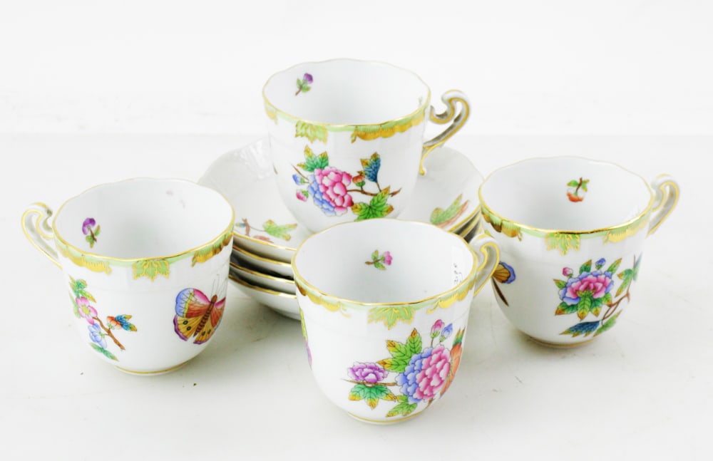 A Group of Herend Porcelain Tea Cups and Dishes (1 of 5)
