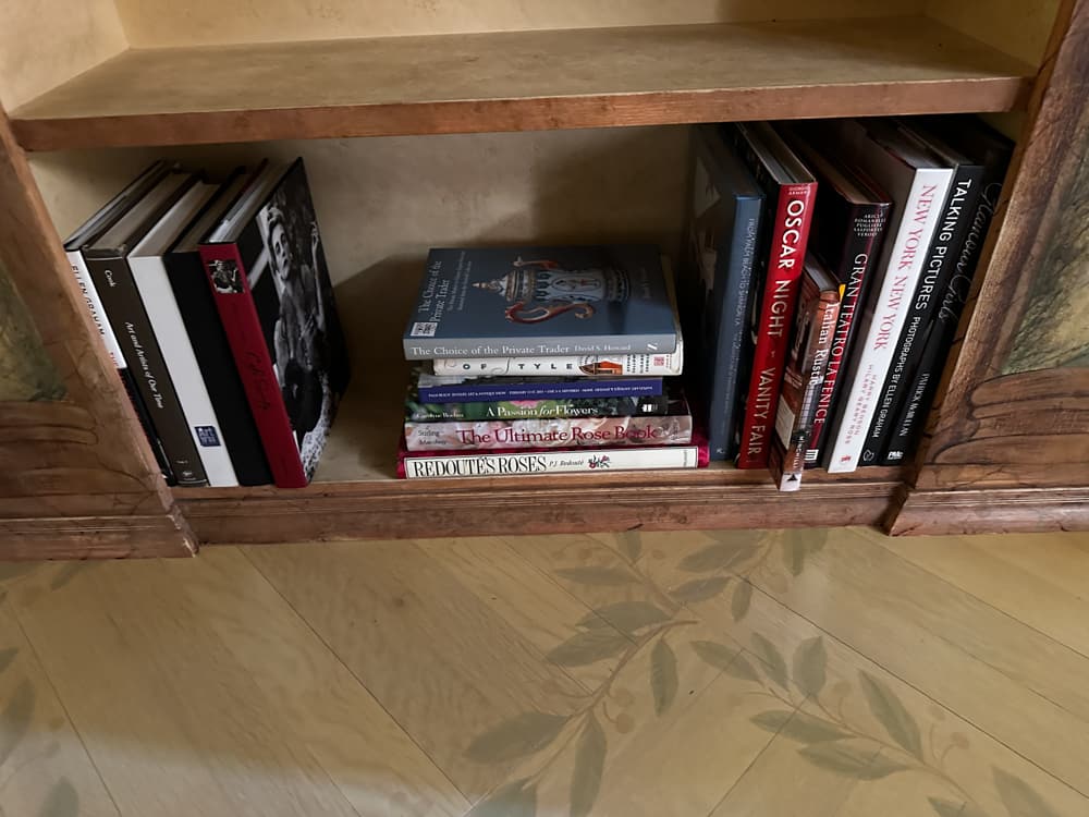 Group of Art and Decorating Books (1 of 3)