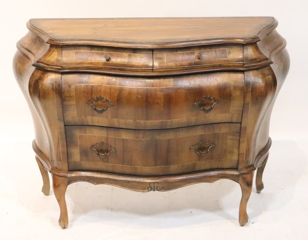 Italian Bombe Chest (1 of 8)
