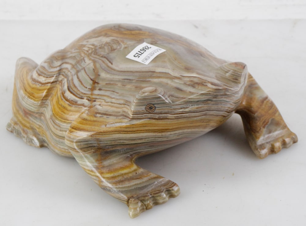 Onyx Toad From Pakistan: Onyx toad from Pakistan, purchased at Harvard Museum, 12". Provenance: Austin, Texas collection.