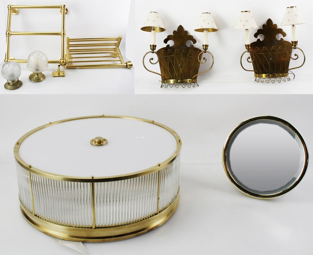 Contemporary Gold Towel Rack and Accessories (1 of 20)