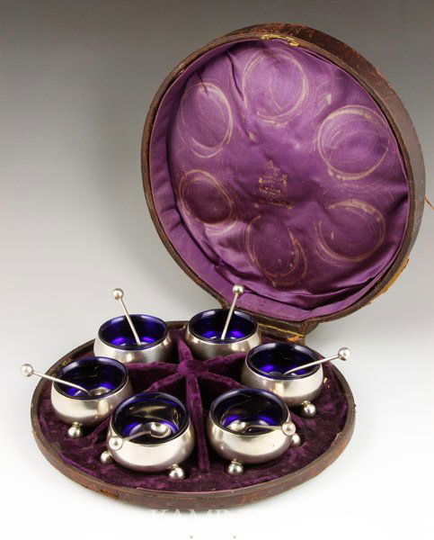 Mappin & Webb Salts: English Mappin & Webb silverplated salts with spoons, having cobalt blue liners, in original box, 9".