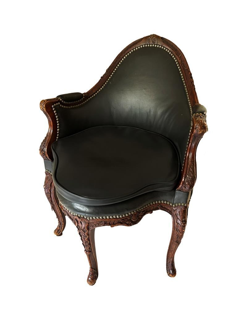 Continental Armchair (1 of 3)