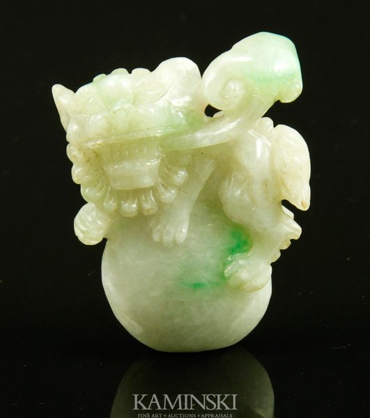 Chinese Jade Foo Dog: Chinese jade carved foo dog, 2" x 1 1/2".
