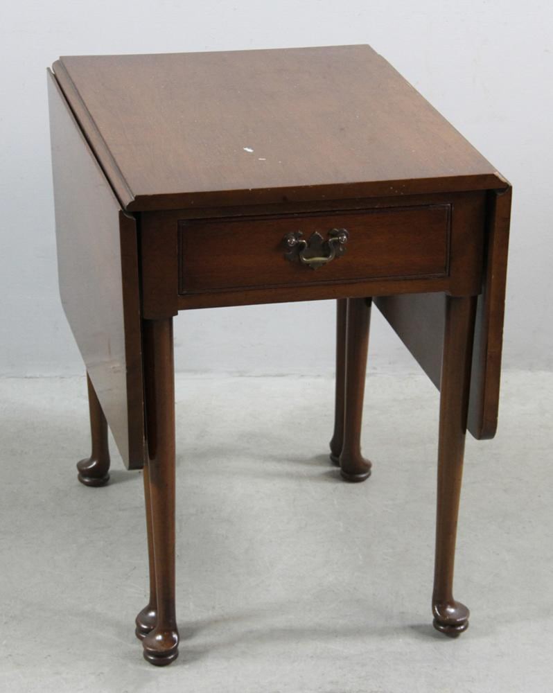 Custom Queen Anne Style Drop Leaf Table (1 of 9)