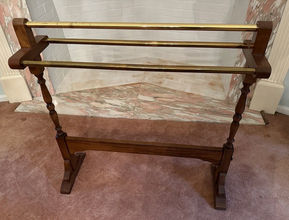 Oak and Brass Towel Bar Rack (1 of 2)