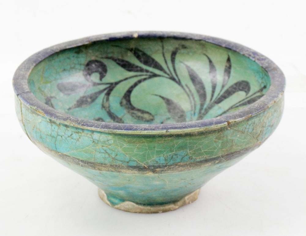 18th/19thC Persian Bowl (1 of 7)