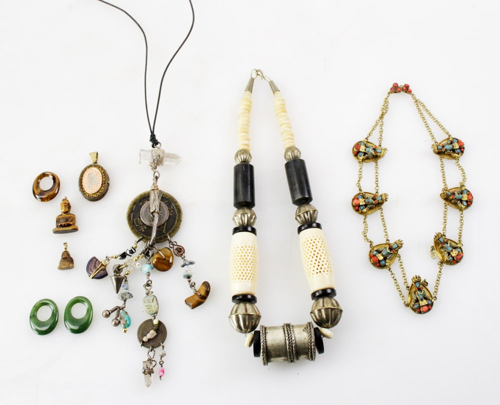 Collection of Jewelry, Victorian Locket (1 of 11)