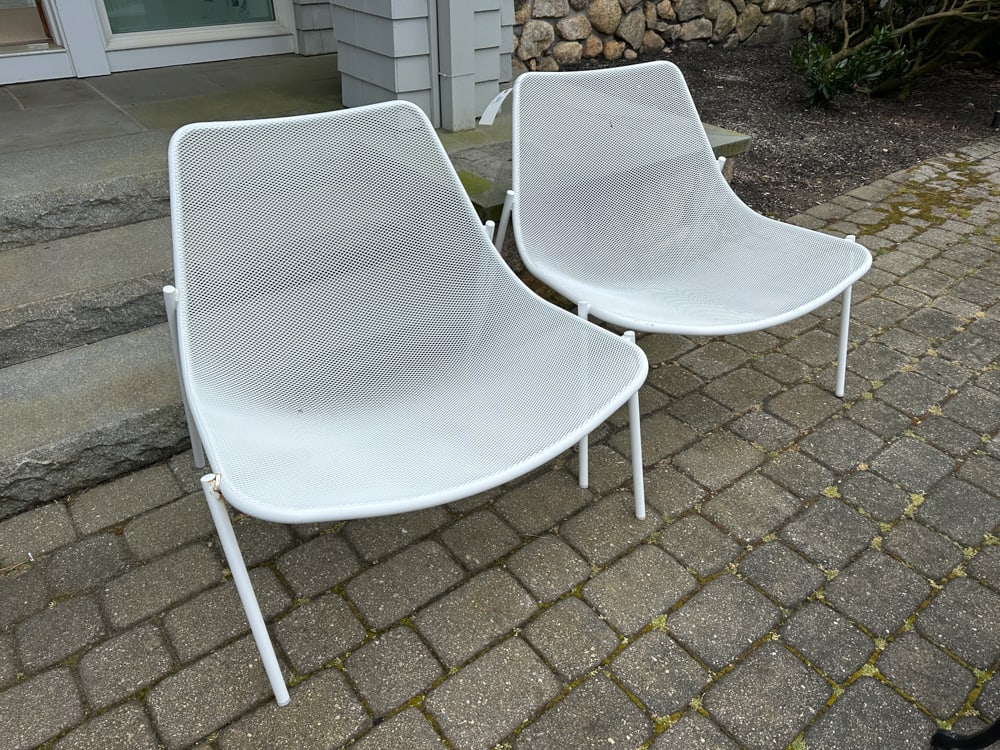Pair of Large Painted White Metal Chairs, Italia (1 of 2)