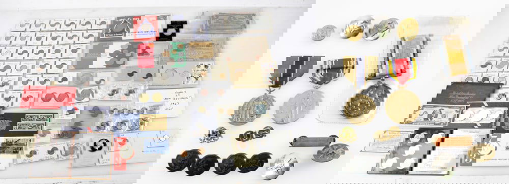 Assorted U.S. and Foreign Coins and Paper (1 of 20)