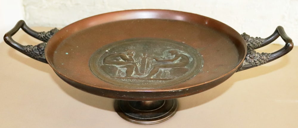 Late 19thC French Bronze Tazza, F. Levillain: Late 19th century French bronze tazza, "Menalcas and Mopsus", signed in cast F. Levillain (Ferdinand Levillain (French, 1837-1905)), shallow bowl with central scene from Virgil's "The Eclogues", flank