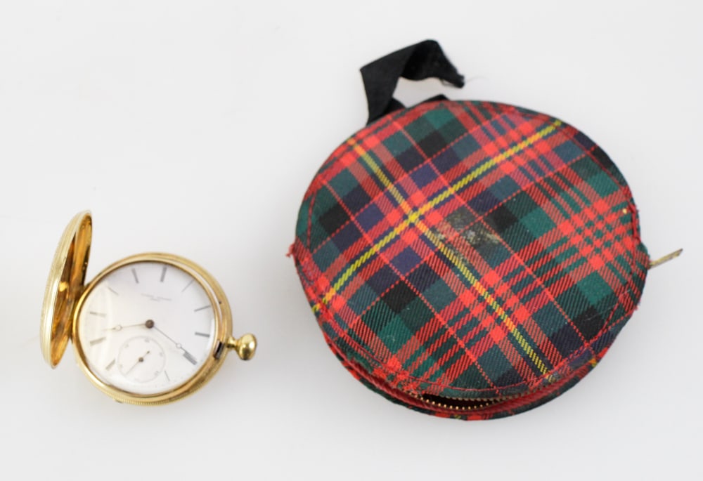 18k Gold Ladies' Pocket Watch, Joseph Gilbert: 18k gold ladies' pocket watch, "Joseph Gilbert, Geneve", 1 1/2" diameter. Approximately 47 grams (including movement). Lacking crystal. Provenance: Acton, Massachusetts collection. PLEASE NOTE: paymen