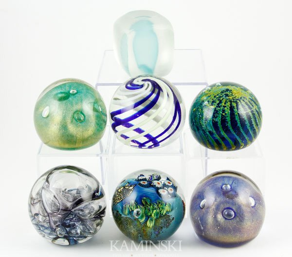 7 Art Glass Paper Weights: Lot of seven art glass paper weights, to include: two labeled Alfredo Barbini bubbled gold and green and bubbled gold and purple; one signed "Longway Toledo 78" bubbled and purple swirled, one etched 