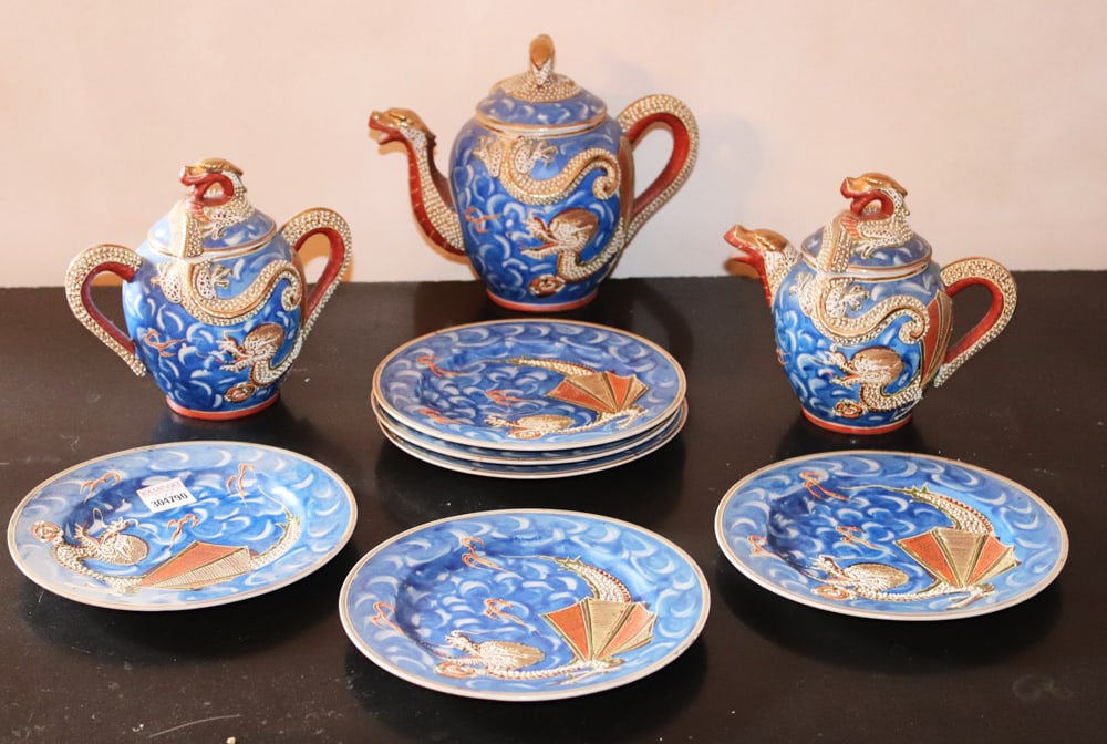 Kutani Dragon Tea Set (1 of 10)