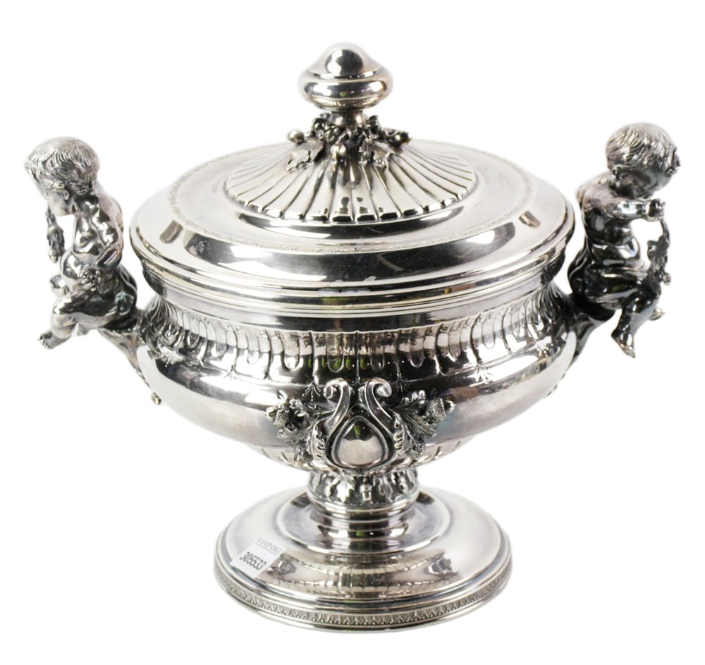 Italian Sterling Covered Tureen with Cherub Handles (1 of 17)