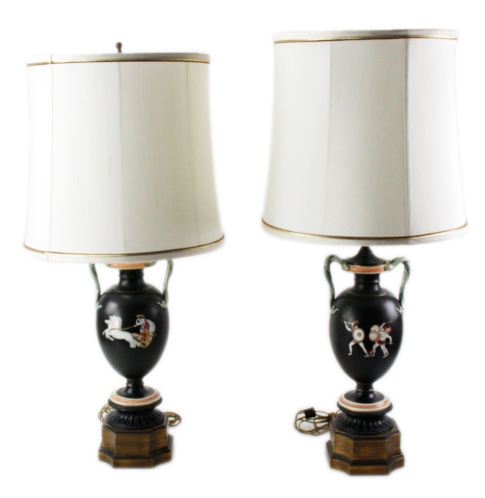 Modern Rococo-style Vitrine (1 of 6)