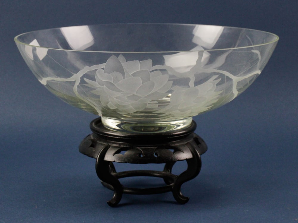 20thC Cut Glass Bowl with Lotus Motif, on Stand: 20th century cut glass bowl with lotus motif, no signature detected, 12 1/4" diameter. On stand. Provenance: From the Orson and Dianne Clay Family Trust, Bountiful, Utah.