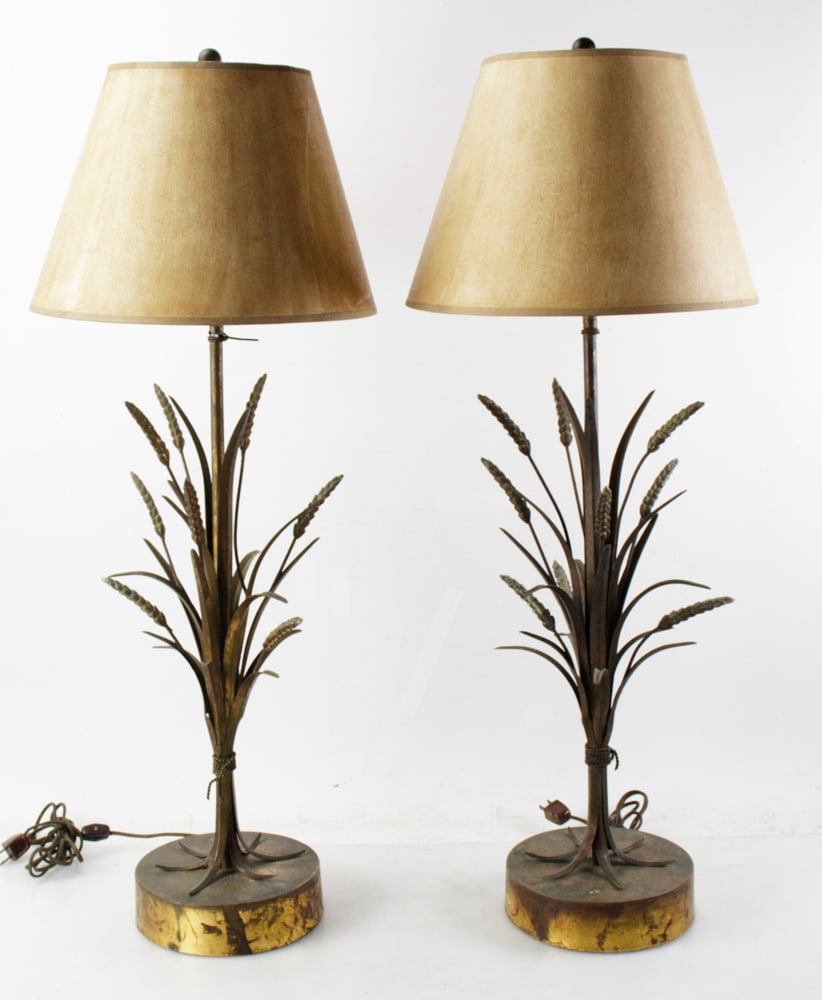 Pair of Hollywood Regency Cat-O'-Nine-Tails Lamps (1 of 11)