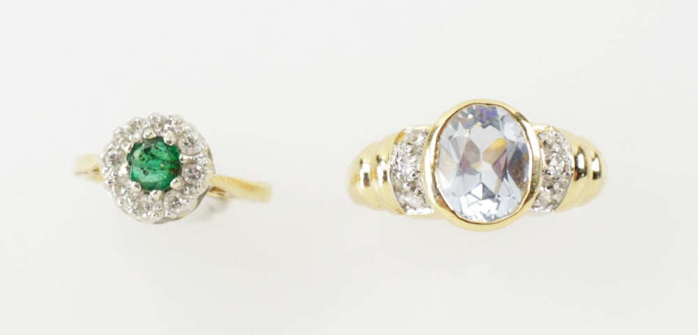 Two 18k Yellow Gold Rings with Diamonds (1 of 10)