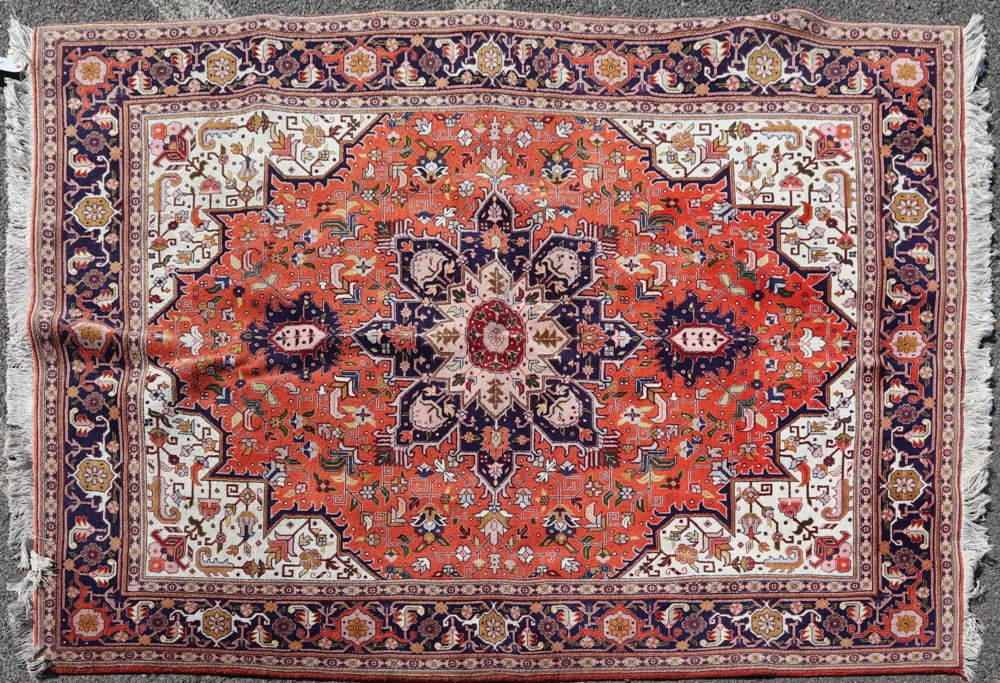 Extra Fine Persian Heriz Rug: Extra fine Persian Heriz rug, 6' 8" x 4' 10". Good condition. Provenance: South Orange, New Jersey collection.
