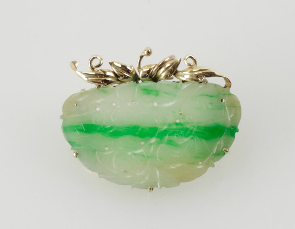 14k Yellow Gold and Carved Jade Brooch (1 of 7)